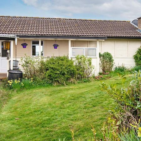 4 Person Holiday Home In Augustenborg Asserballeskov Exterior foto