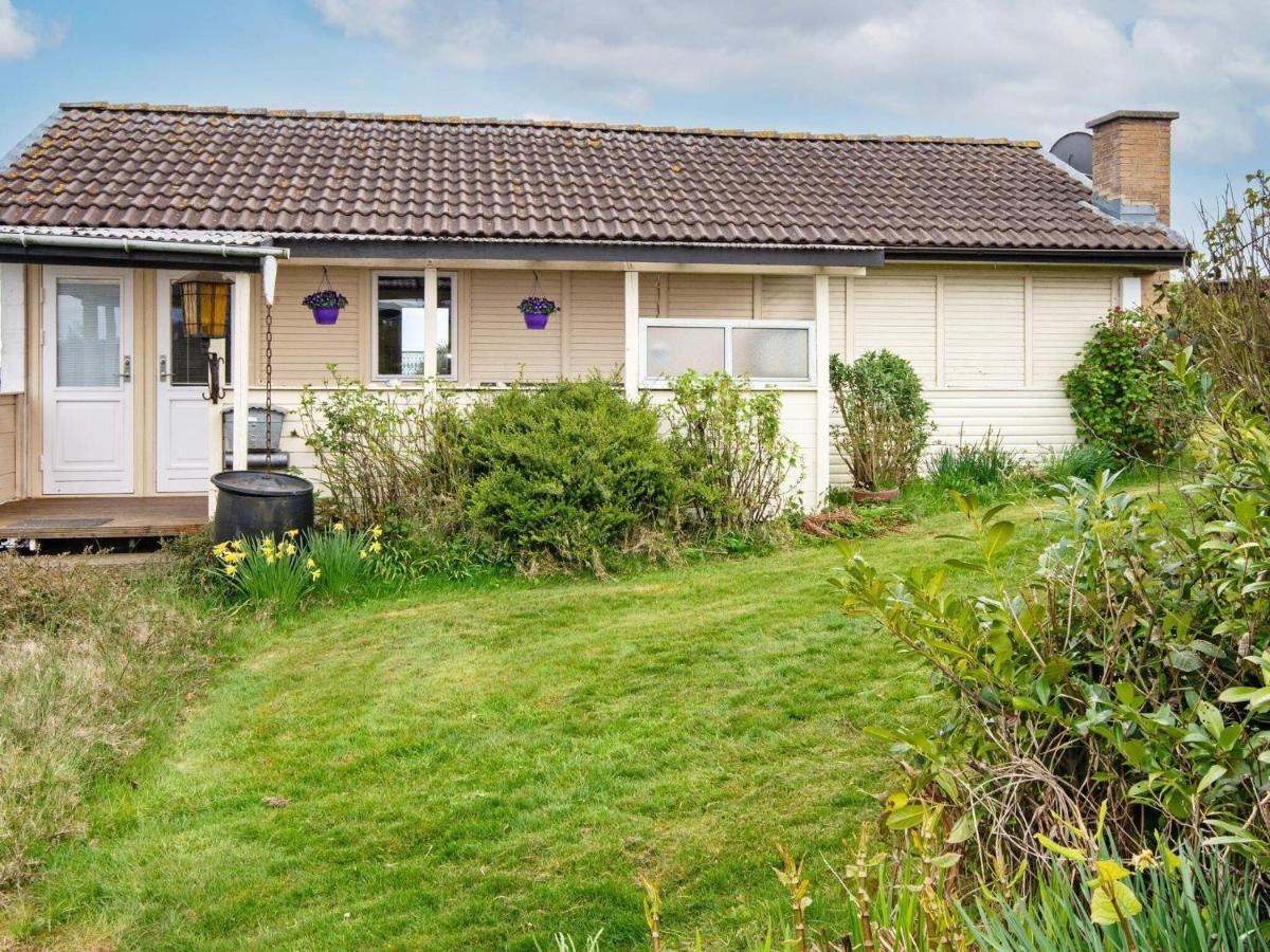 4 Person Holiday Home In Augustenborg Asserballeskov Exterior foto